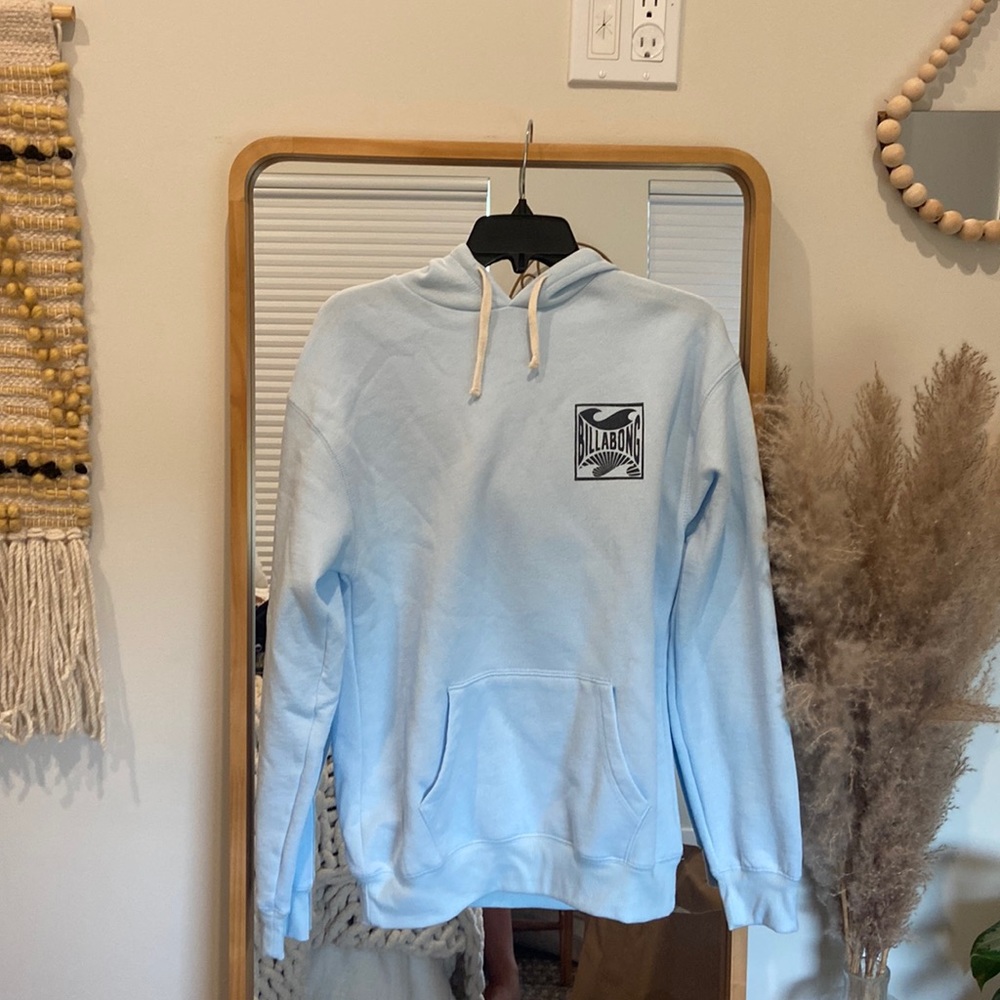 BRAND NEW Women’s Billabong Blue Surf Hoodie!!
